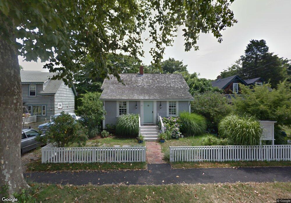 11 Howland Ave, Jamestown, RI 02835 - photo 1