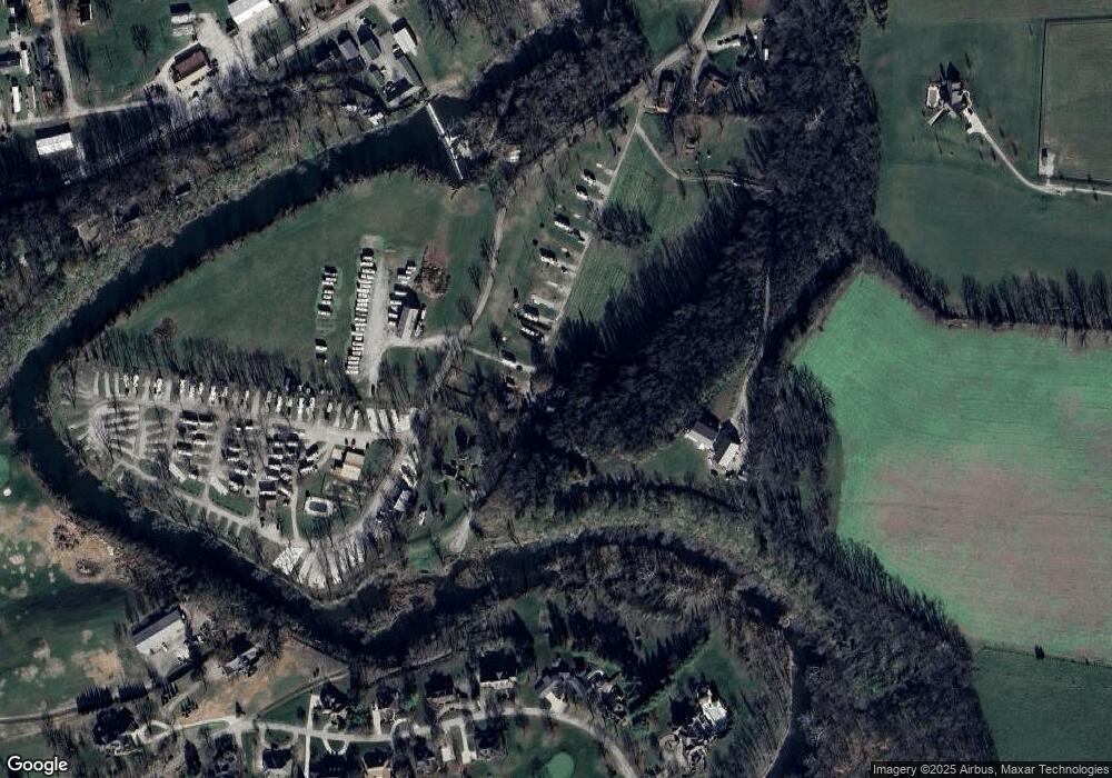 328 N Scruggs Ln, Frankfort, KY 40601 - photo 1