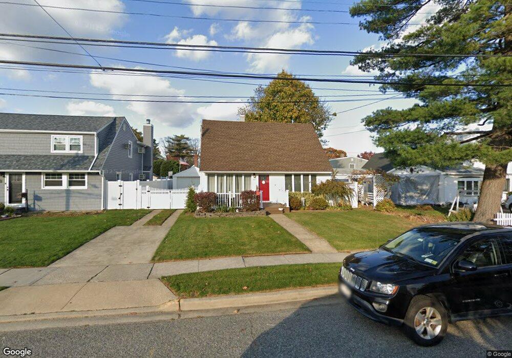 383 Coolidge Ave, Oceanside, NY 11572 - photo 1