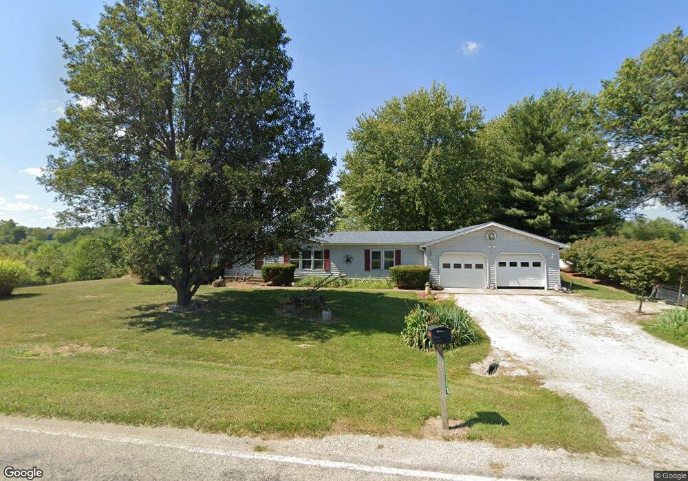 4150 Crossing Ln, Columbus, IN 47201 - photo 1