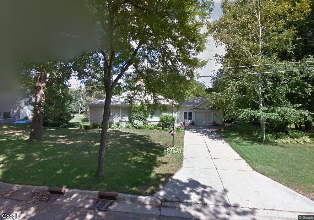 1532 N 120th St, Milwaukee, WI 53226 - photo 1