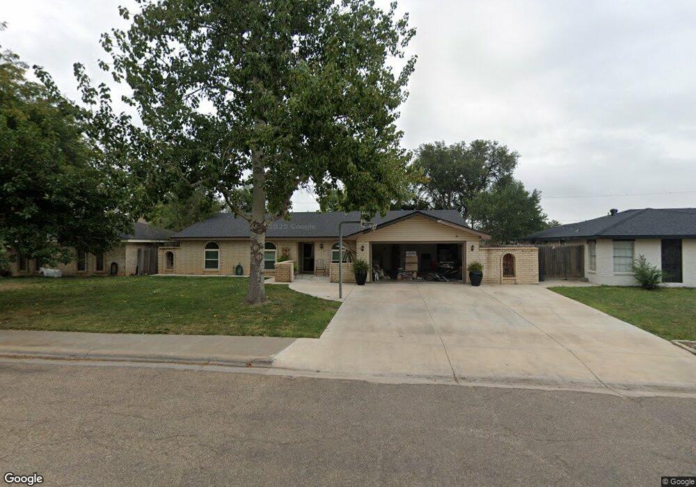 602 Forrest Dr, Dumas, TX 79029 - photo 1