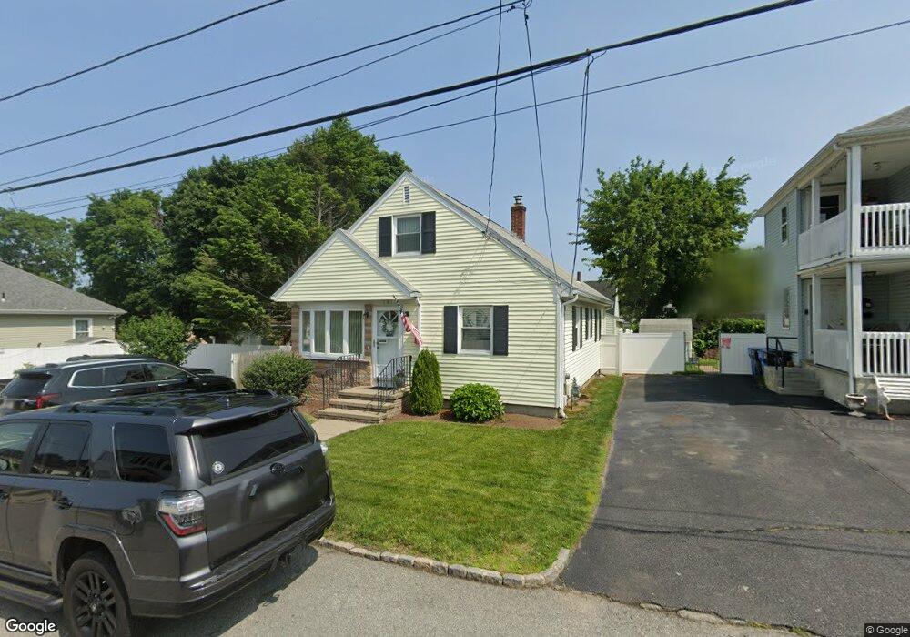 141 Dunedin St, Cranston, RI 02920 - photo 1