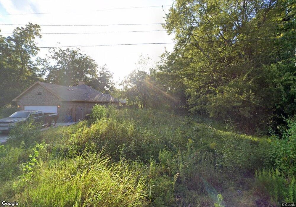 6915 Hoffman St, Houston, TX 77028 - photo 1