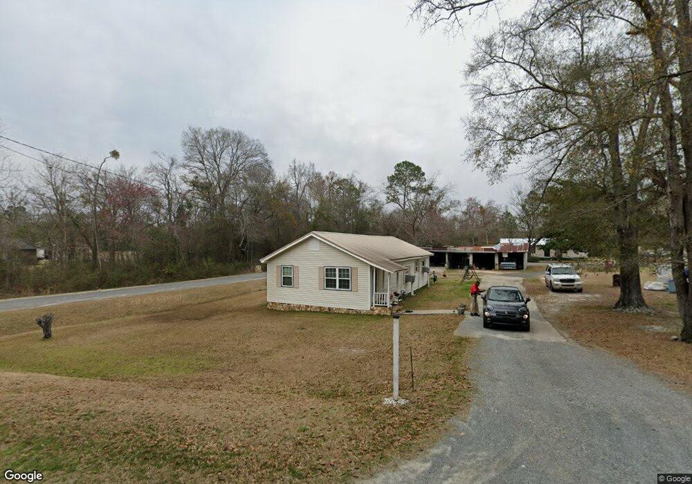 157 Spaulding Dr, Mc Rae, GA 31055 - photo 1