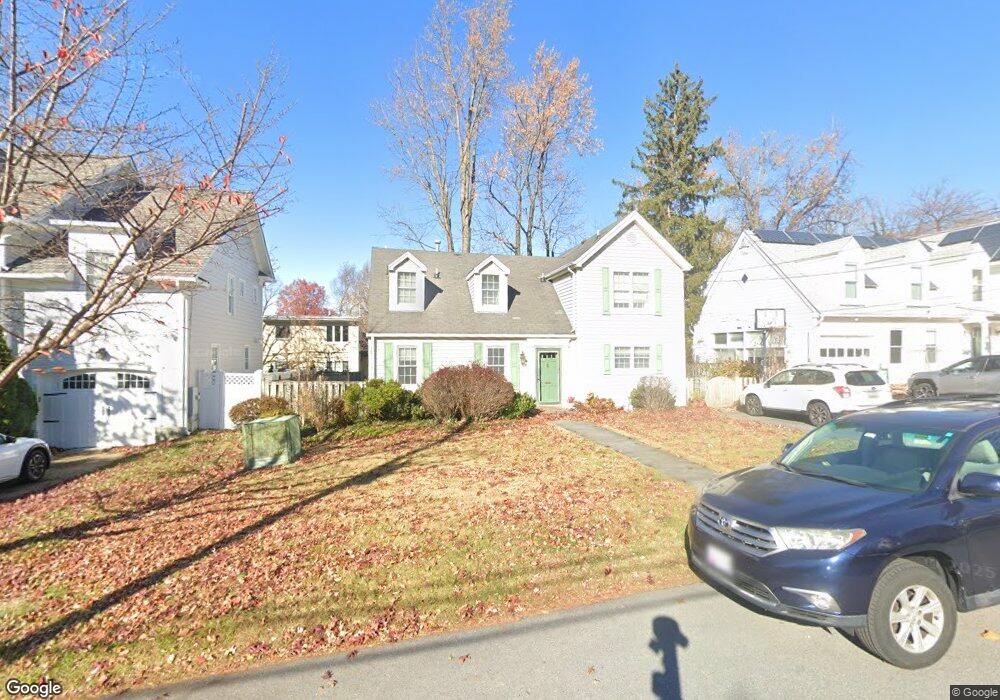 4545 Windsor Ln, Bethesda, MD 20814 - photo 1