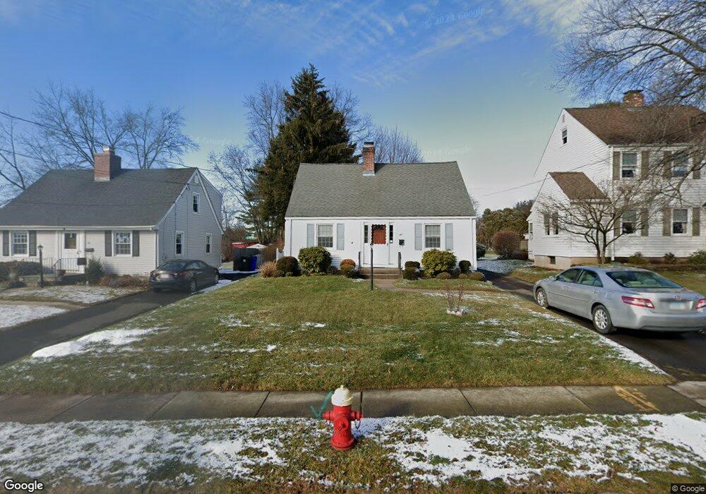 44 Dartmouth Ave, West Hartford, CT 06110 - photo 1