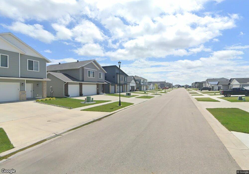 7226 Madelyn Ln S, Fargo, ND 58104 - photo 1