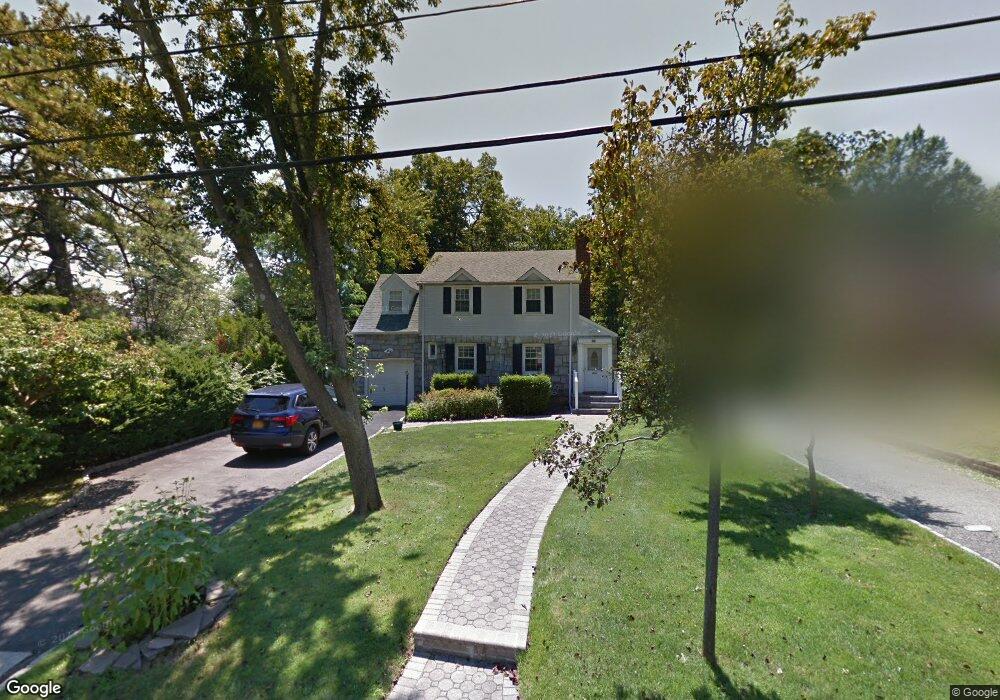 380 Maple St, West Hempstead, NY 11552 - photo 1