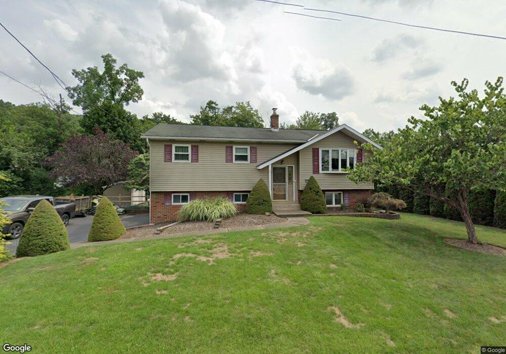 1240 Garden Ave, Allentown, PA 18103 - photo 1