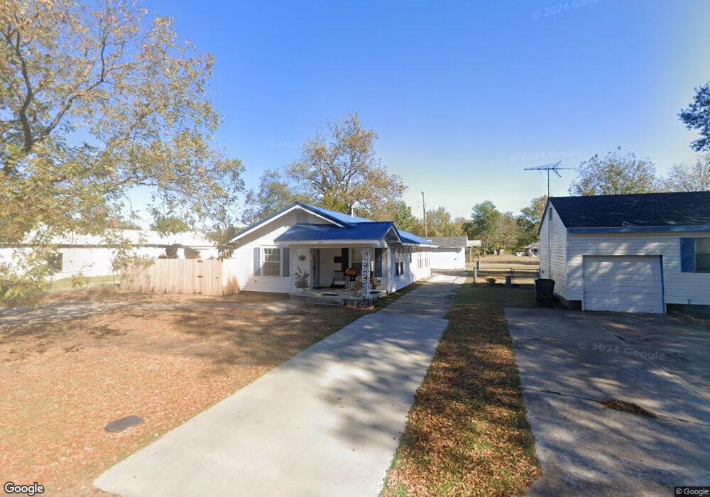 1109 N Griffin Ave, Okmulgee, OK 74447 - photo 1