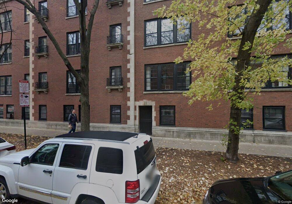 2912 N Pine Grove Ave unit 21, Chicago, IL 60657 - photo 1