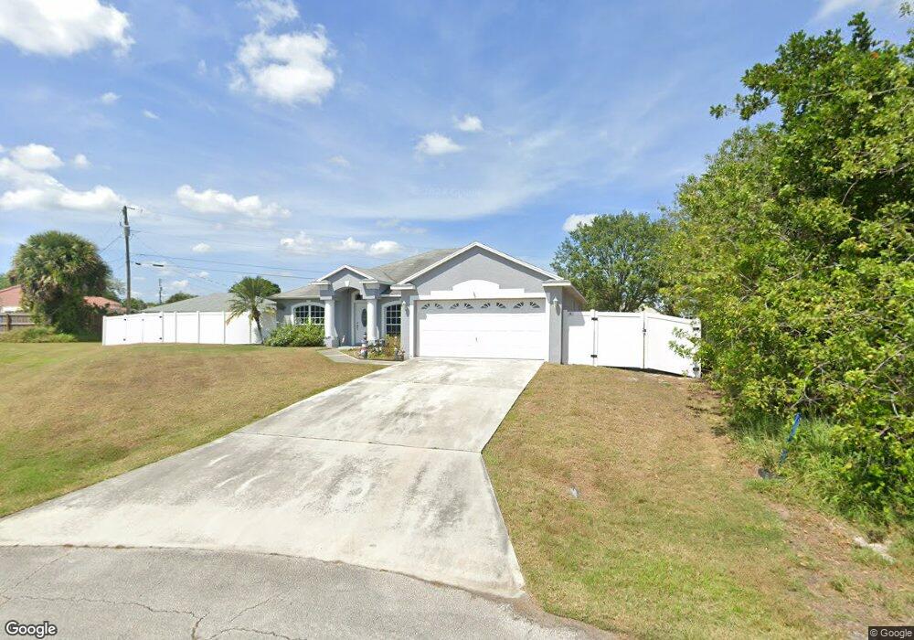 541 SW Knox Ct, Port Saint Lucie, FL 34953 - photo 1
