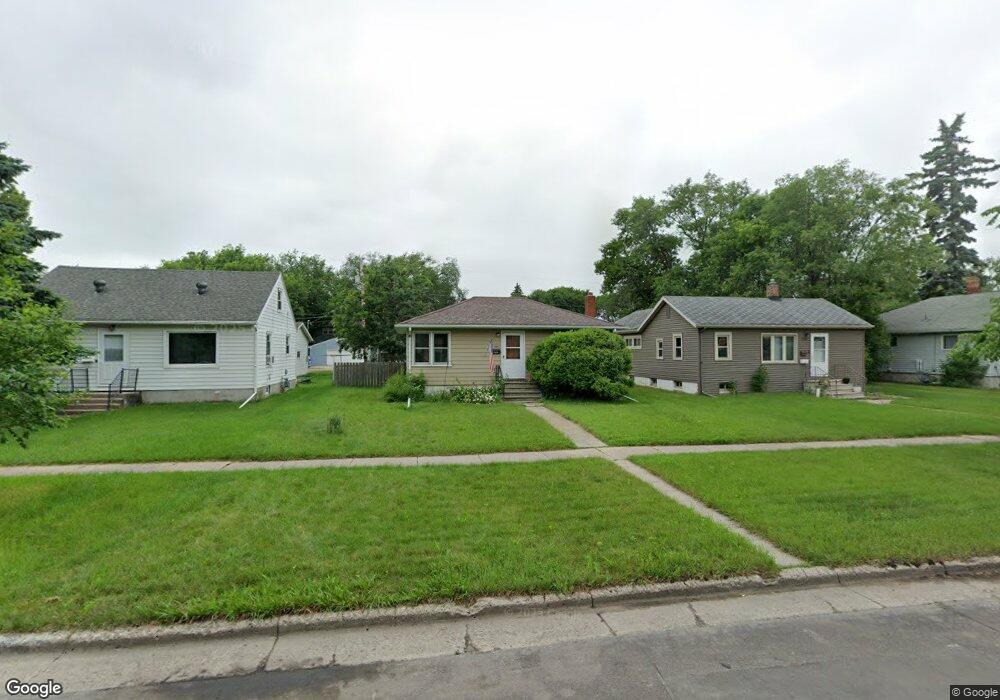 1634 8th St N, Fargo, ND 58102 - photo 1