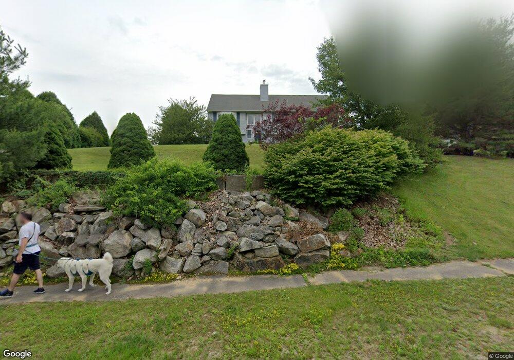 5 Meadow Ln, Charlton, MA 01507 - photo 1