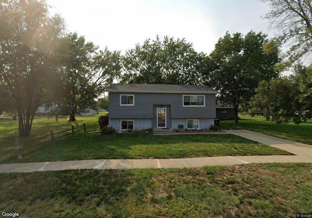 812 3rd St, Onawa, IA 51040 - photo 1