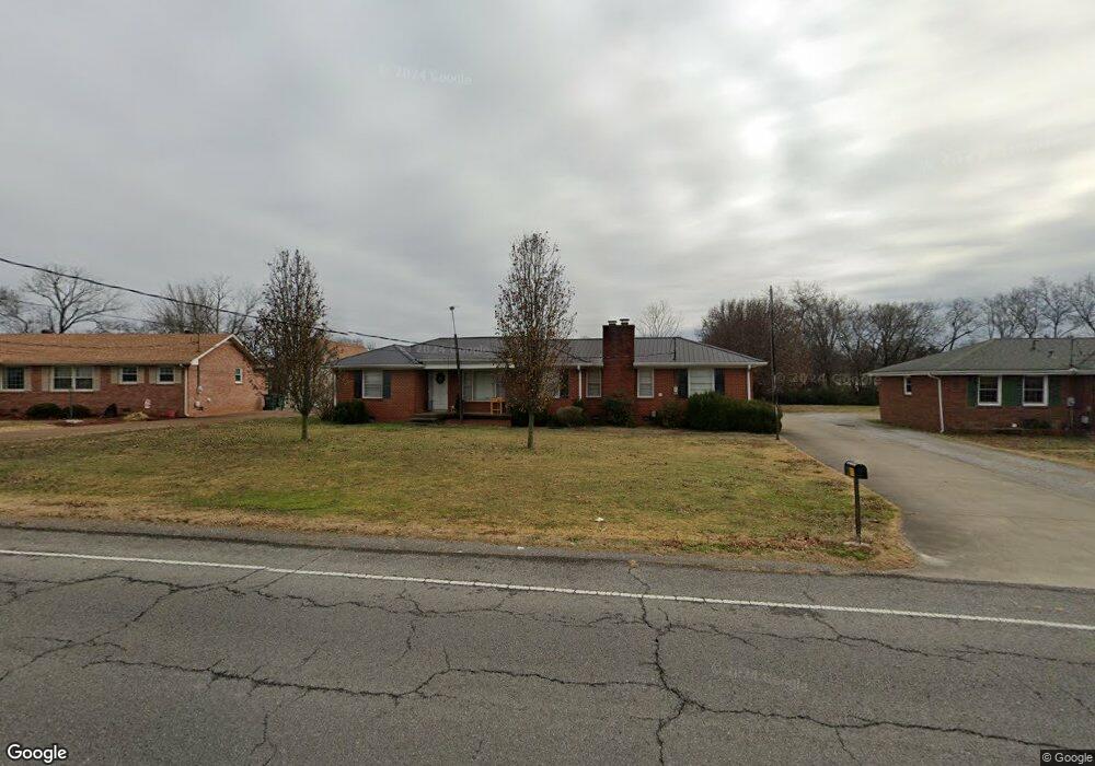 817 Castle Heights Ave, Lebanon, TN 37087 - photo 1