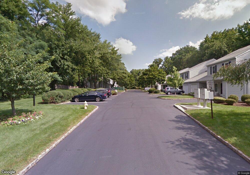 16 Crestwood Common No Ave, Scotch Plains, NJ 07076 - photo 1