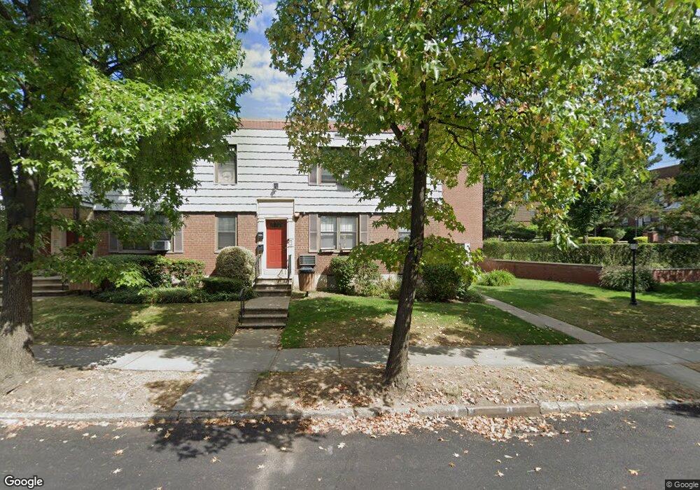 7061 Park Dr E unit 1A, Flushing, NY 11367 - photo 1