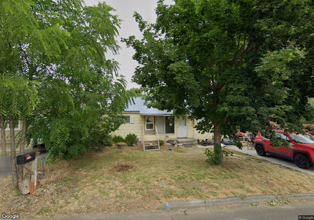 3029 SW Jay Ave, Pendleton, OR 97801 - photo 1