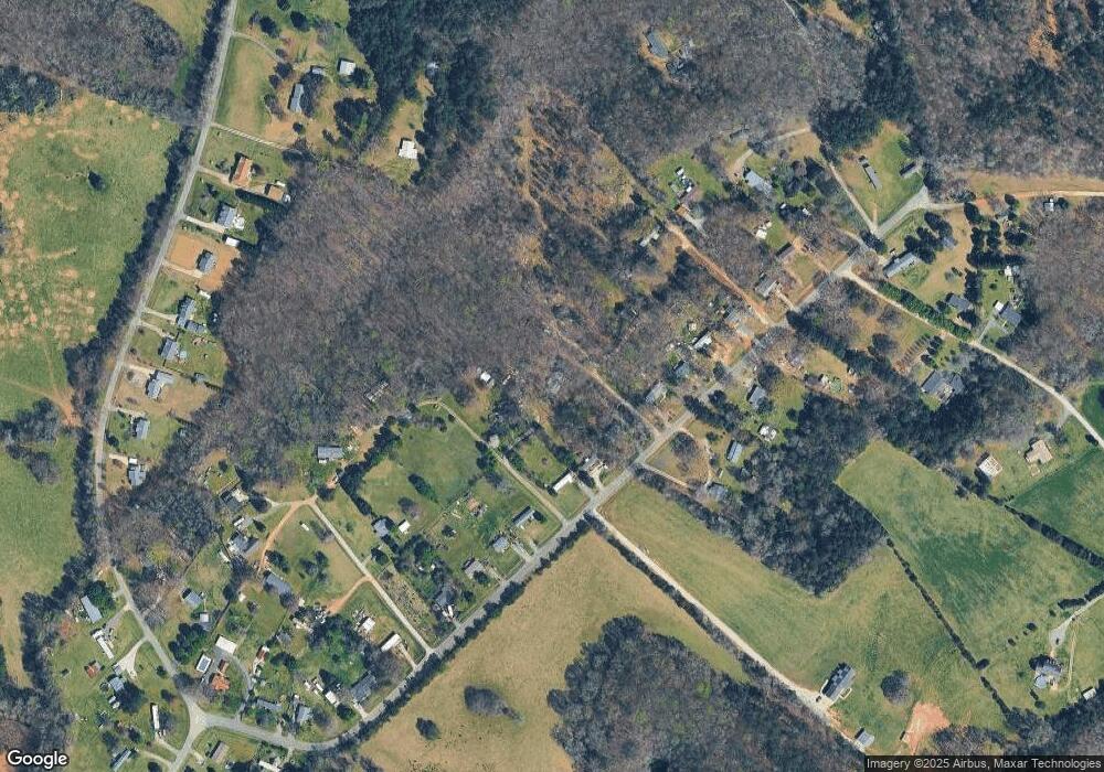 2319 Cabe Rd, Clover, SC 29710 - photo 1