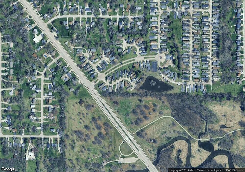 1861 Swan Lake Cir, Des Moines, IA 50320 - photo 1