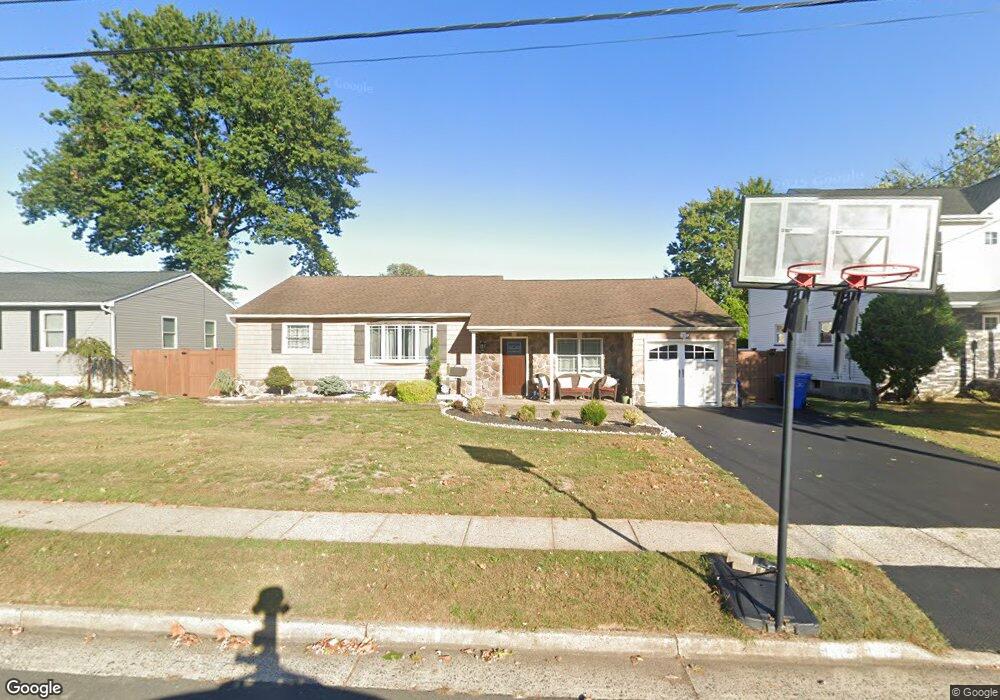 1915 Pershing Place, South Plainfield, NJ 07080 - photo 1