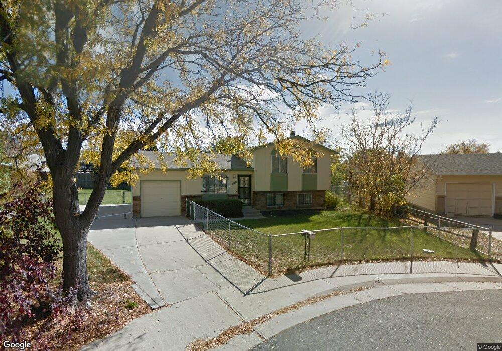 11860 E Ada Place, Aurora, CO 80012 - photo 1