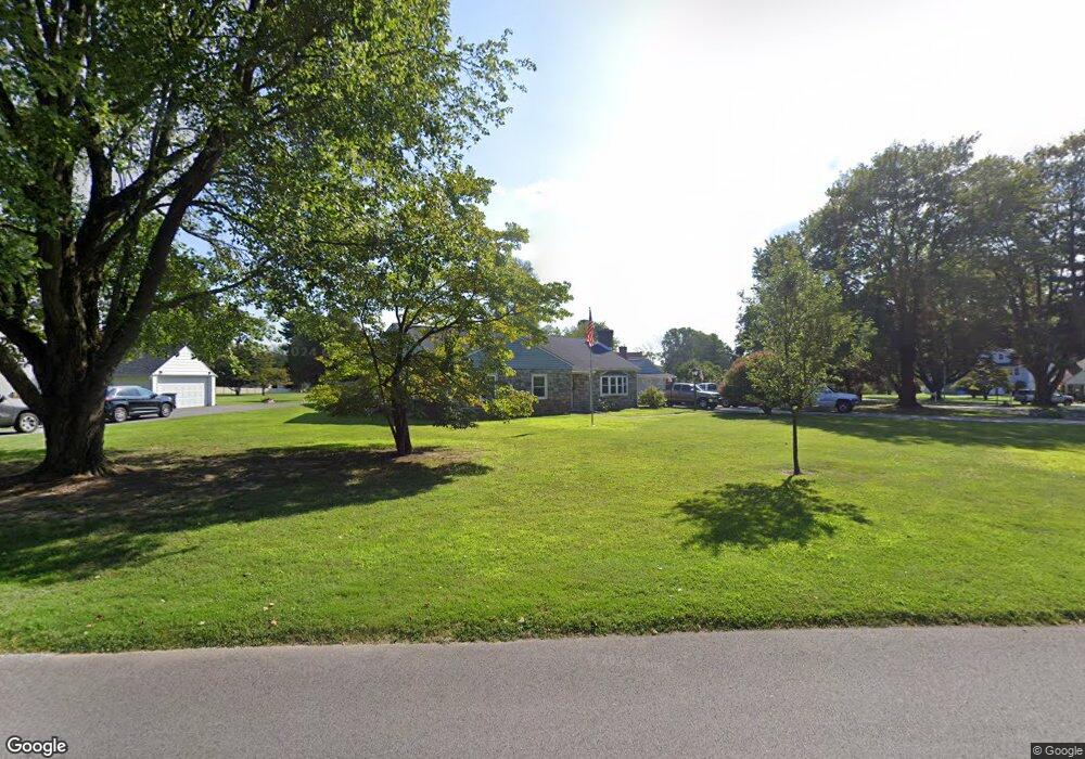 914 Jamestown Rd, Broomall, PA 19008 - photo 1