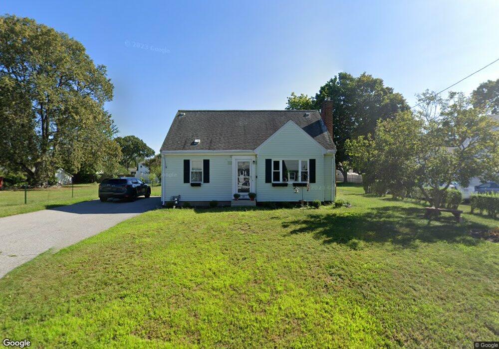 70 Lindy Ave, Riverside, RI 02915 - photo 1