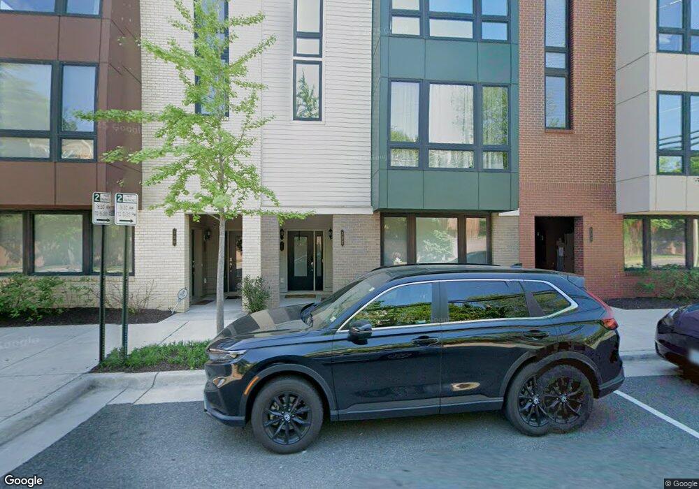 122 S Pickett St unit 101, Alexandria, VA 22304 - photo 1