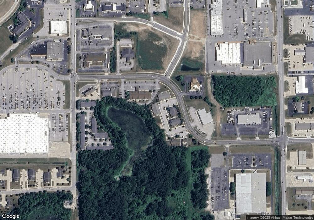 1123 W 15th St, Auburn, IN 46706 - photo 1