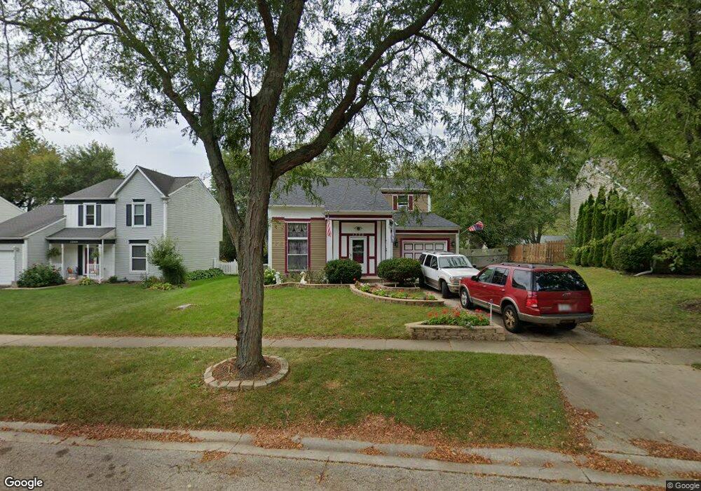 1330 Greenridge Ave, Algonquin, IL 60102 - photo 1