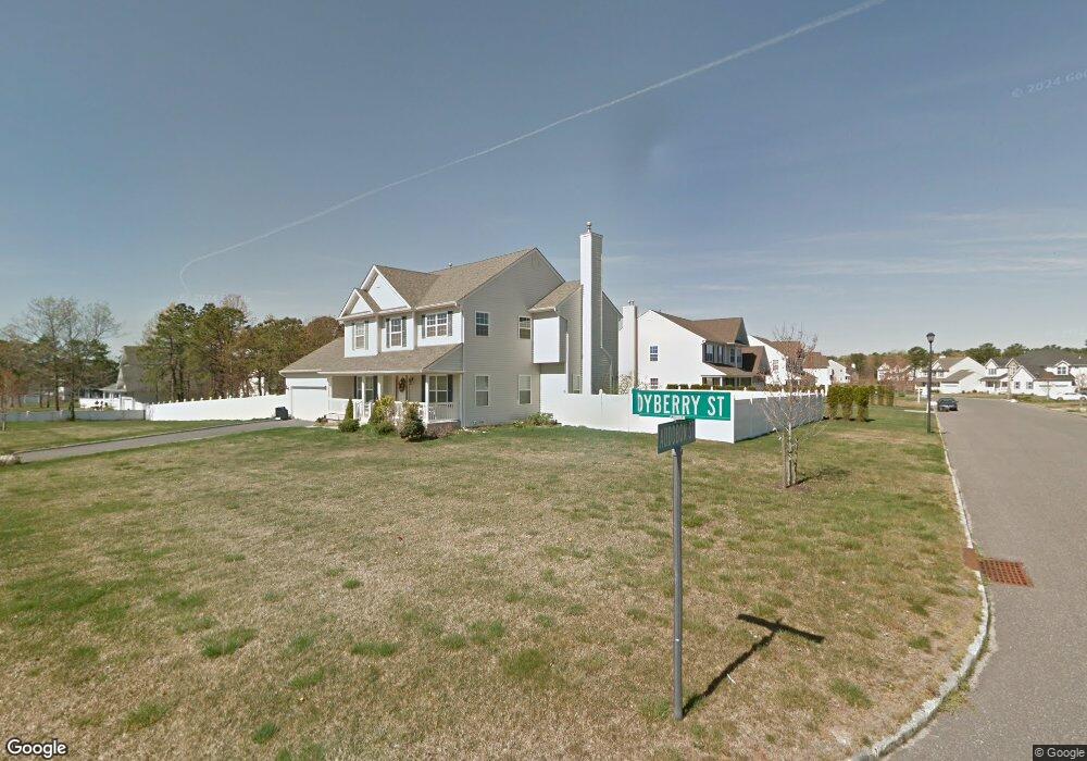 1 Dyberry St, Medford, NY 11763 - photo 1