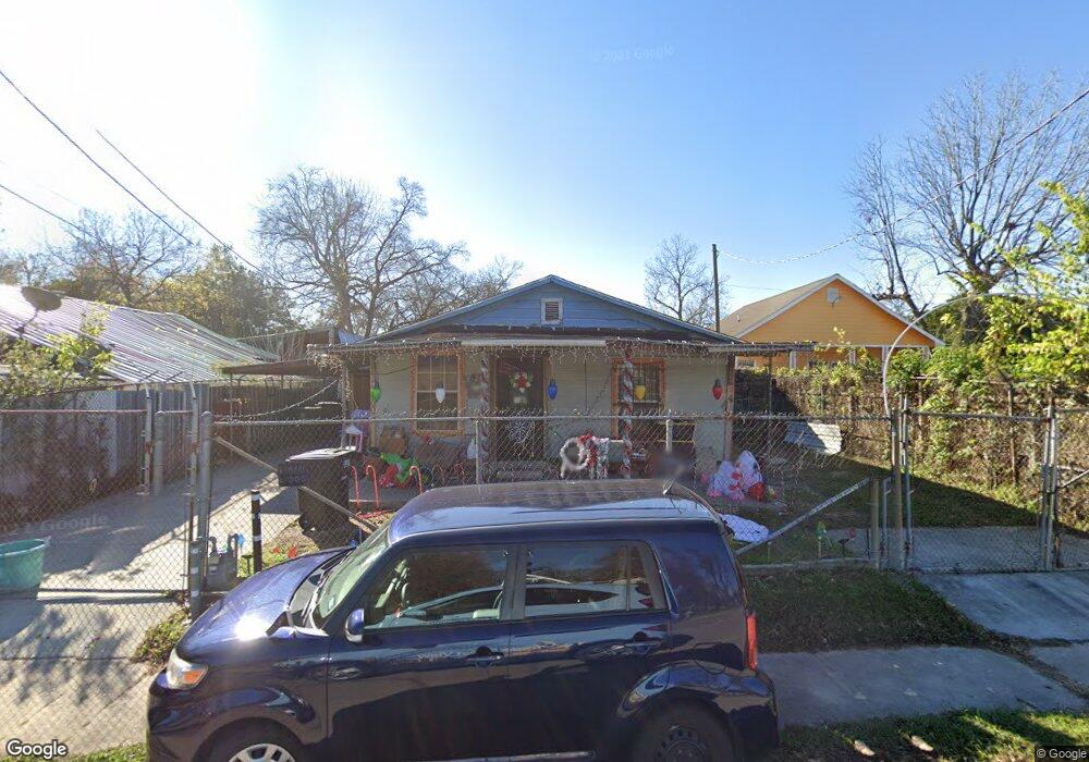 4608 Collingsworth St, Houston, TX 77026 - photo 1