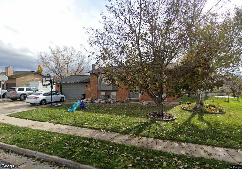 1075 W 600 S, Layton, UT 84041 - photo 1