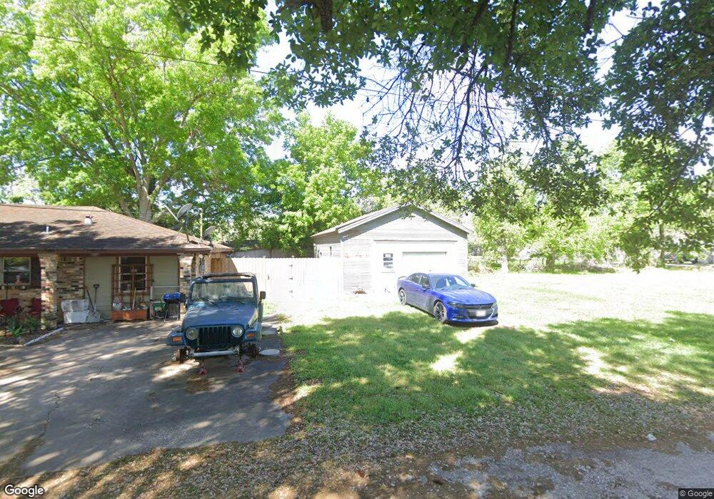 4204 Hines Ln, Bay City, TX 77414 - photo 1