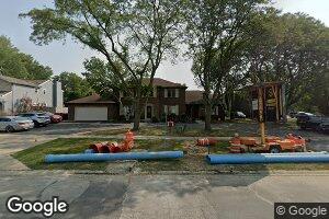 430 S River Rd, Naperville, IL 60540