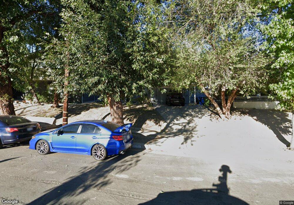 22243 De la Osa St, Woodland Hills, CA 91364 - photo 1