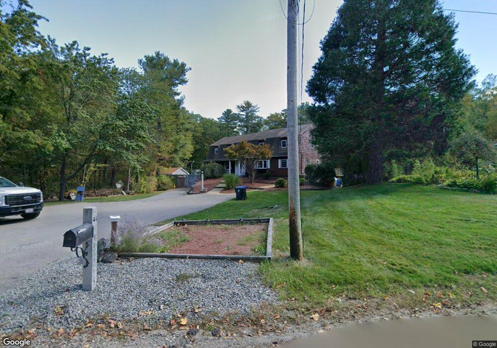 44 Tower Hill Rd, Cumberland, RI 02864 - photo 1