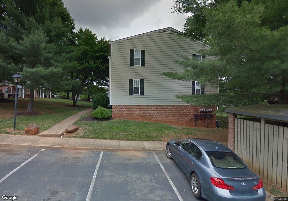 1262 Villa Ln unit D, Charlottesville, VA 22903 - photo 1