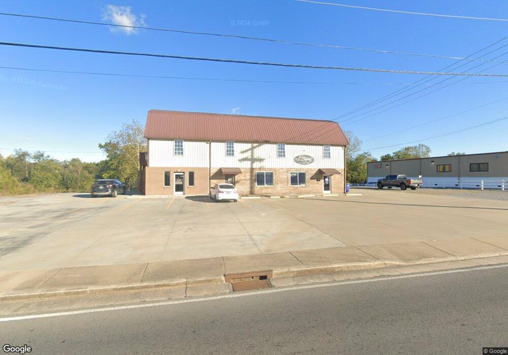 313 S Cannon Blvd, Shelbyville, TN 37160 - photo 1