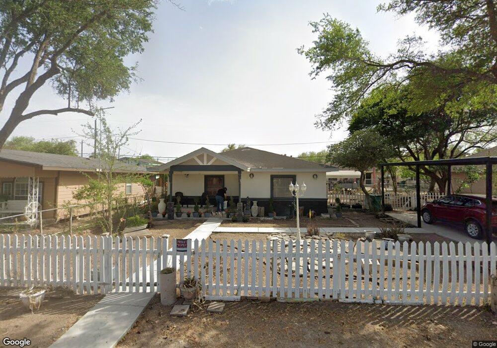 810 E Juarez Ave, Pharr, TX 78577 - photo 1