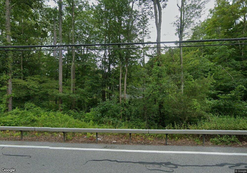 1071 Farmers Mills Rd, Carmel, NY 10512 - photo 1