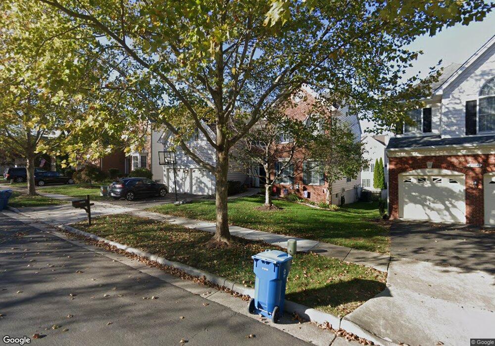 25951 Talmont Dr, Chantilly, VA 20152 - photo 1