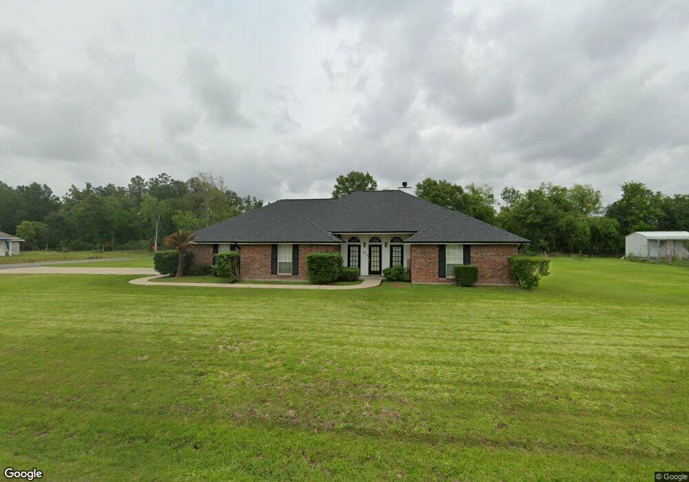 5404 E Lake Ct, Lake Charles, LA 70605 - photo 1