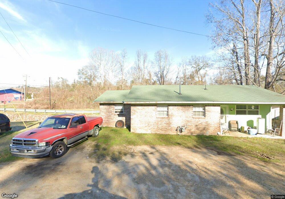 201 Bradley St, Hazlehurst, MS 39083 - photo 1