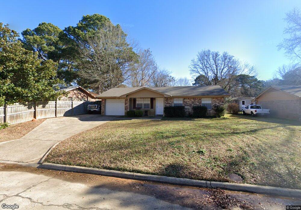 1706 Waverly Dr, Texarkana, TX 75501 - photo 1