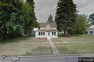 308 Madison St, Cavalier, ND 58220