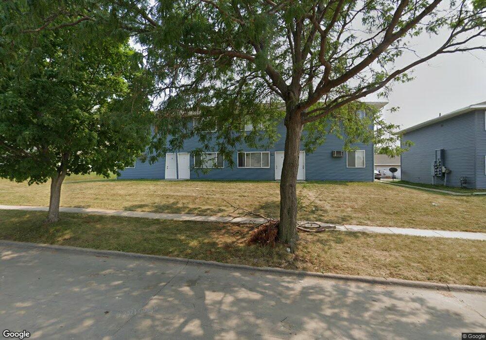 4123 22nd Ave SW unit 3, Cedar Rapids, IA 52404 - photo 1